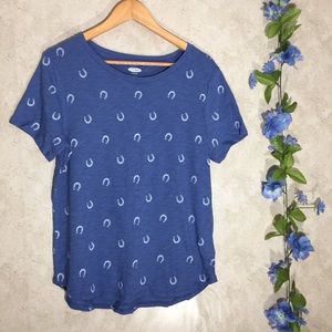 Old Navy Horseshoe Tee